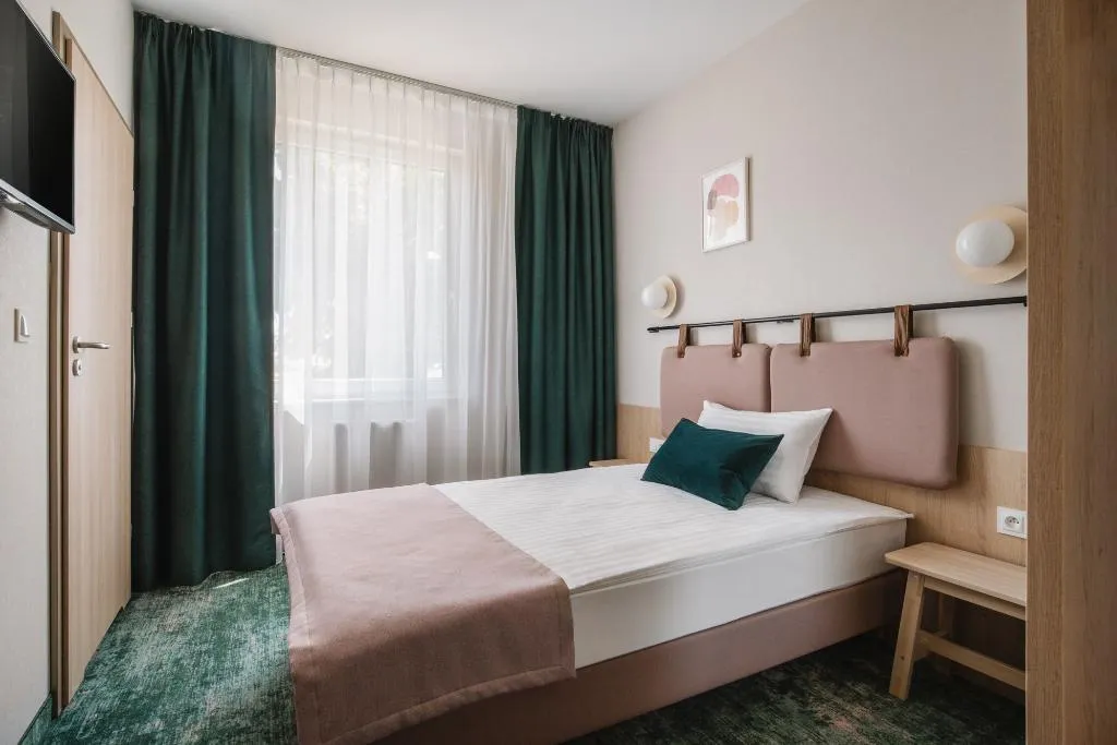 SINGLE BASIC Room, Hi Hotel Gdansk Airport, Gdansk
