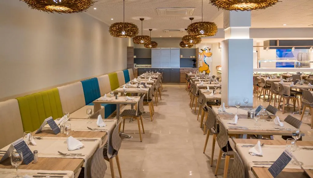 Restaurant, Golden Taurus Aquapark Resort, Costa Brava