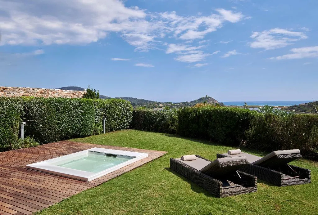 JUNIOR SUITE WITH JACUZZI Room, Conrad Chia Laguna Sardinia, Cagliari