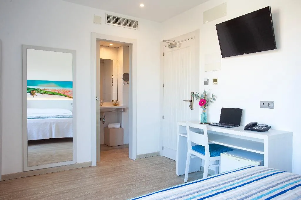 DOUBLE CAPACITY 2 Room, Hotel Rosales Formentera, Ibiza