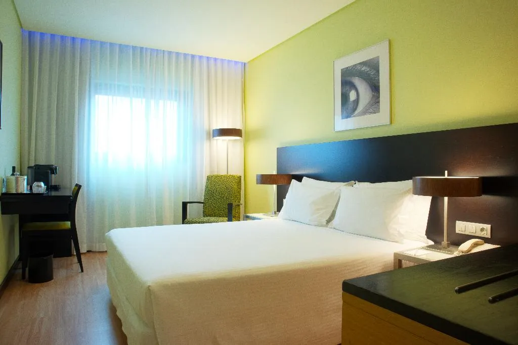 Double or Twin SUPERIOR Room, SANA Capitol, Lisbon