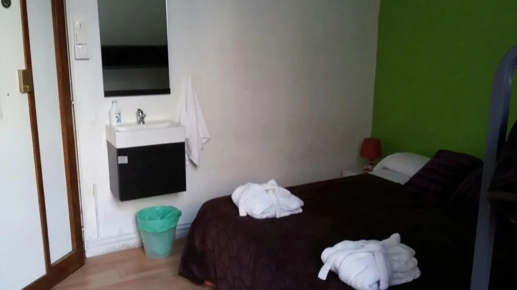 Room, Break BCN - Hostal & Coffeebar, Barcelona