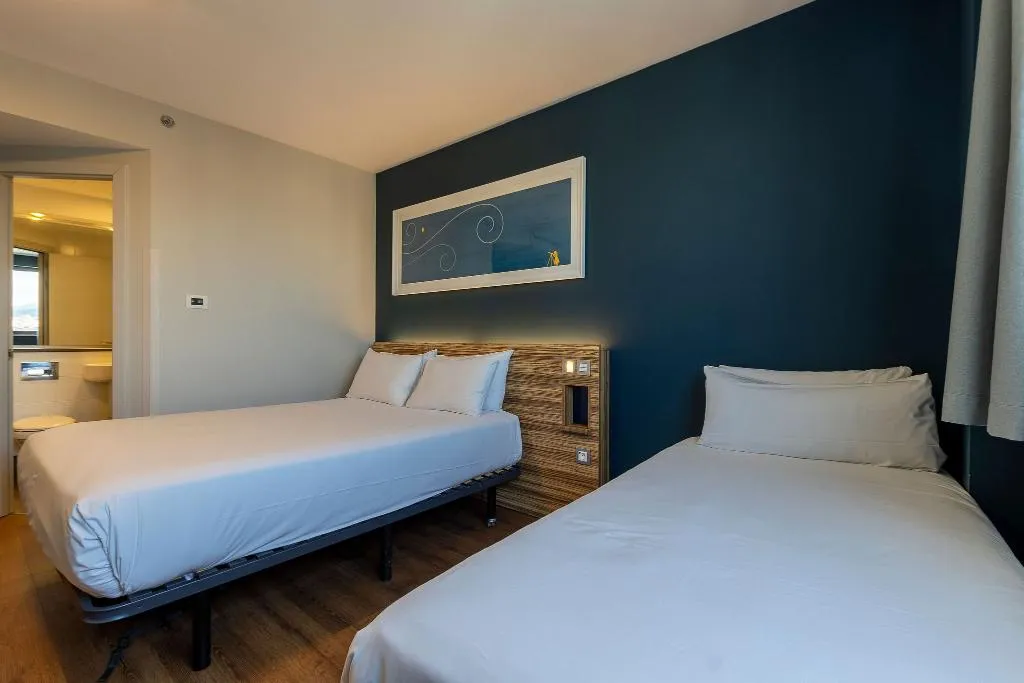 FAMILY ROOM CAPACITY 2 Room, Travelodge Barcelona Poblenou, Barcelona