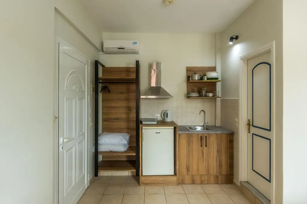TRIPLE WITH VIEWS Room, Nikos Villas, Corfu