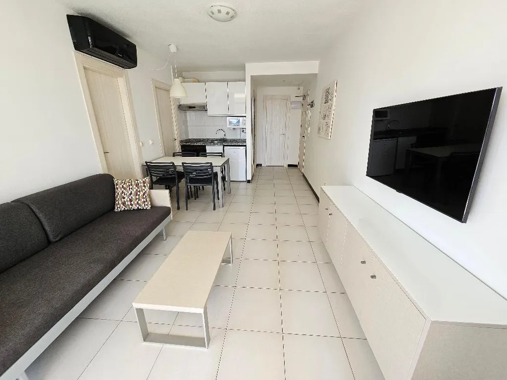 APARTMENT CAPACITY 4 TWO BEDROOMS Room, Maria Victoria Apartments, Costa Blanca