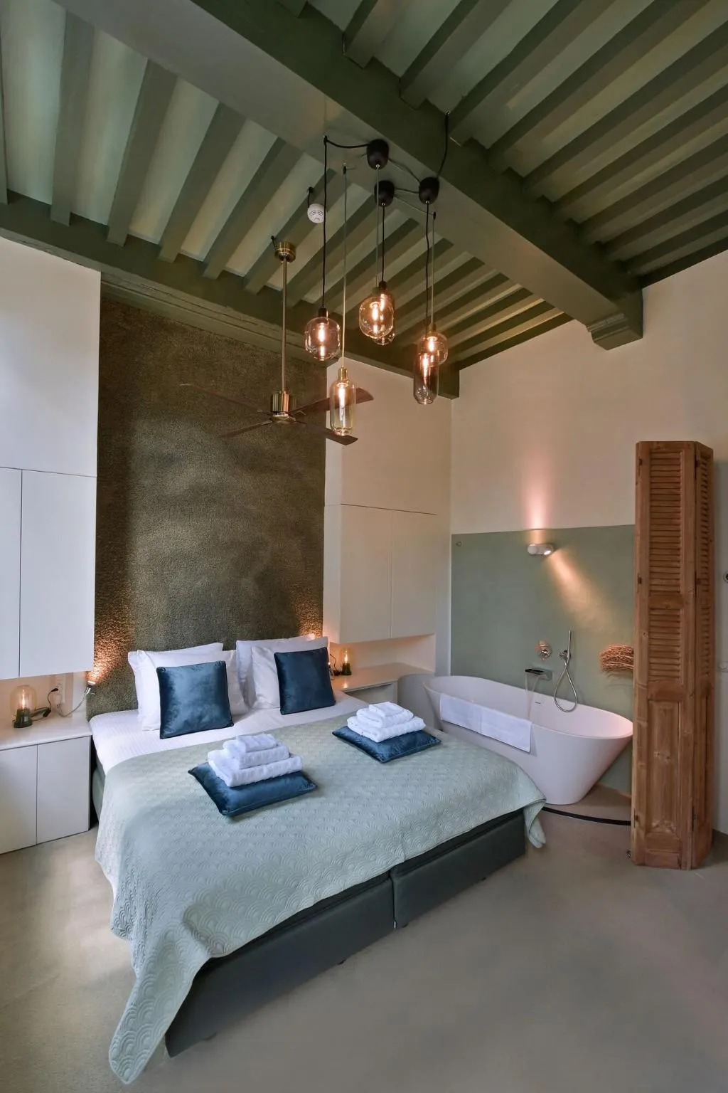 Room, The Place 2 Bnb, Amsterdam