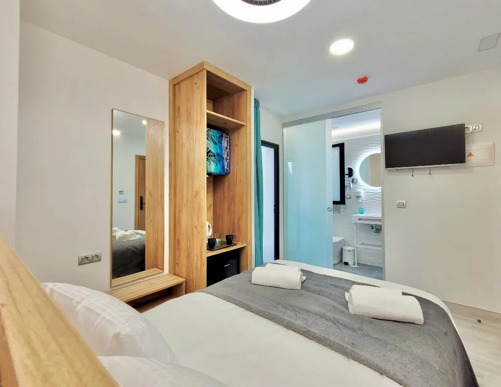 DOUBLE STANDARD Room, Puerto Azul, Tenerife