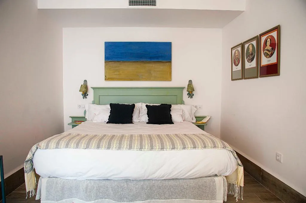 APARTMENT DELUXE Room, Overland Suites Catedral Luxury Apartments, Seville