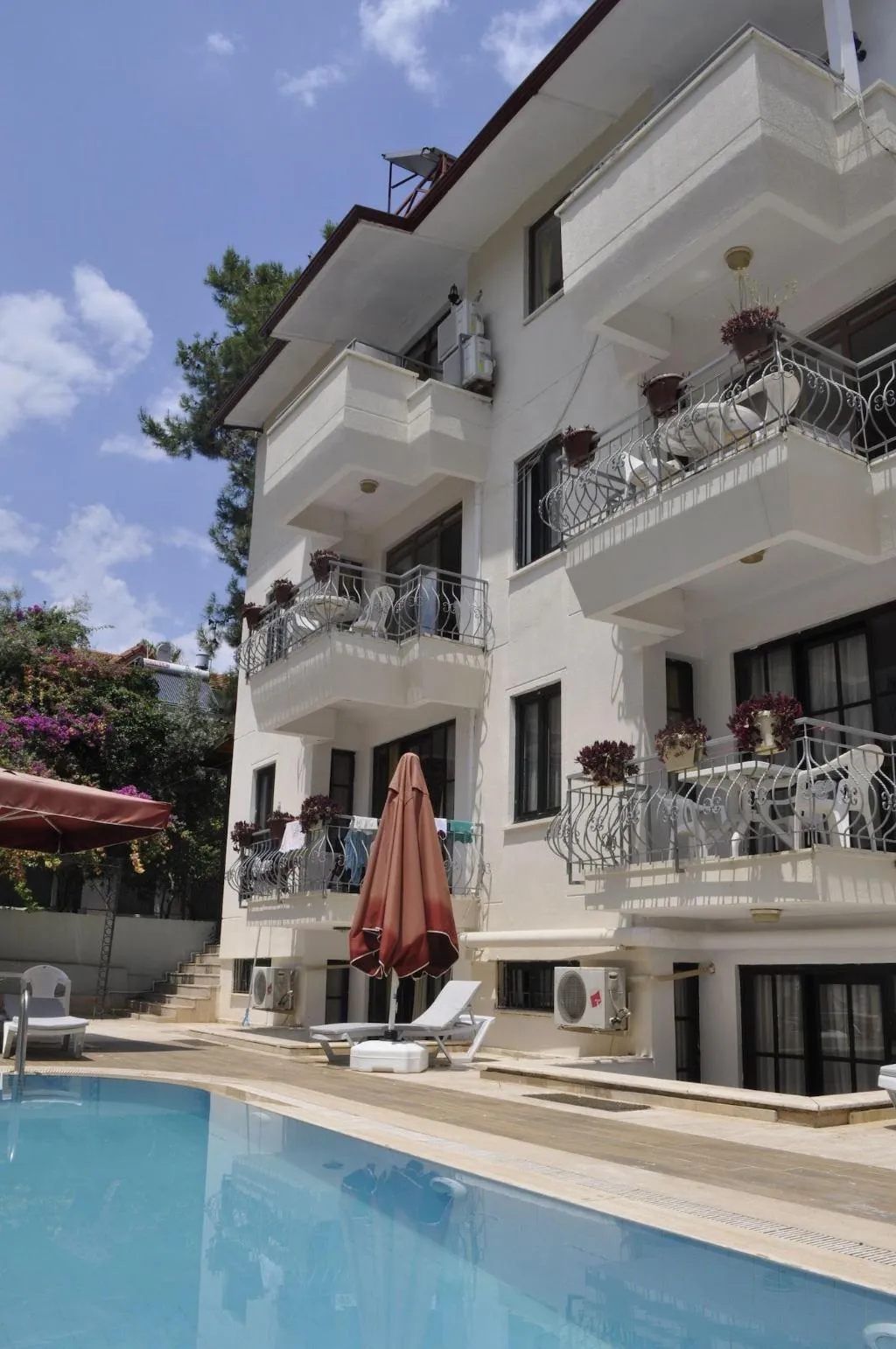 Sports and Entertainment, Kemer Suit, Antalya