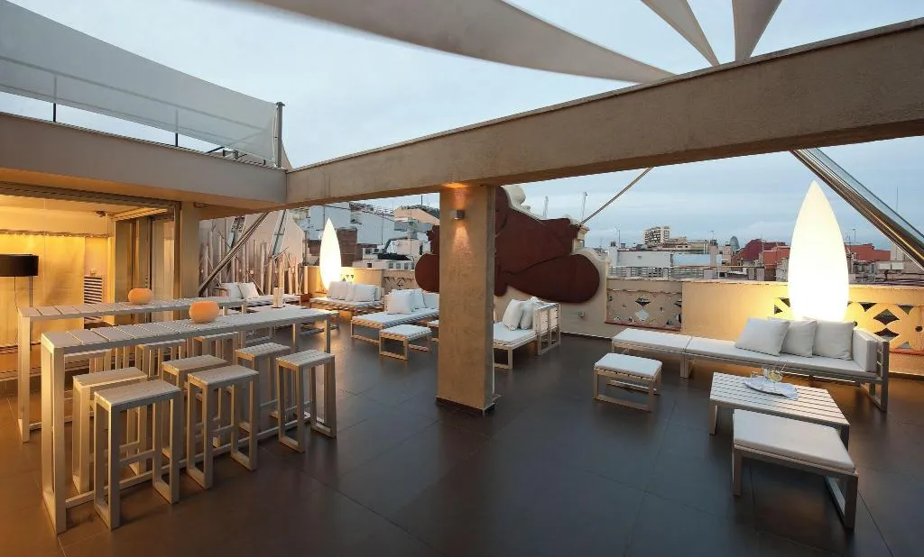 Bar, Constanza, Barcelona