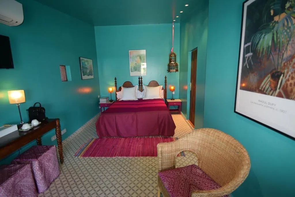 Room, Aal Cachucho, Madrid