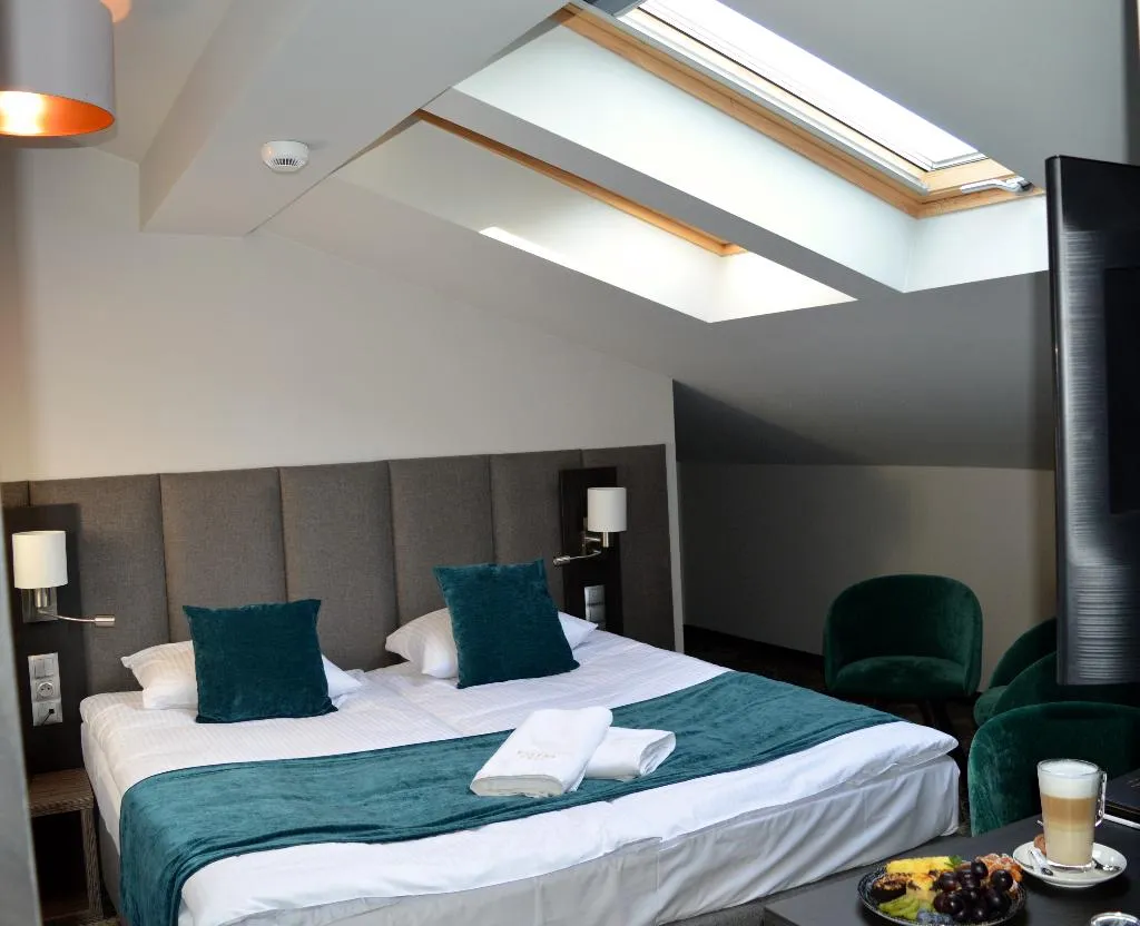 DOUBLE ECONOMY Room, Hotel Estera, Krakow