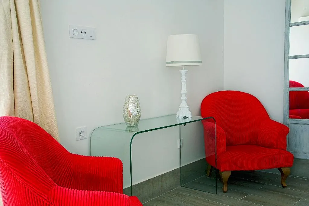 APARTMENT DELUXE Room, Overland Suites Catedral Luxury Apartments, Seville
