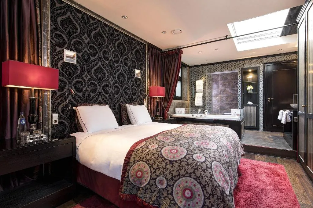 Room, The Pavilions Amsterdam, The Toren, Amsterdam