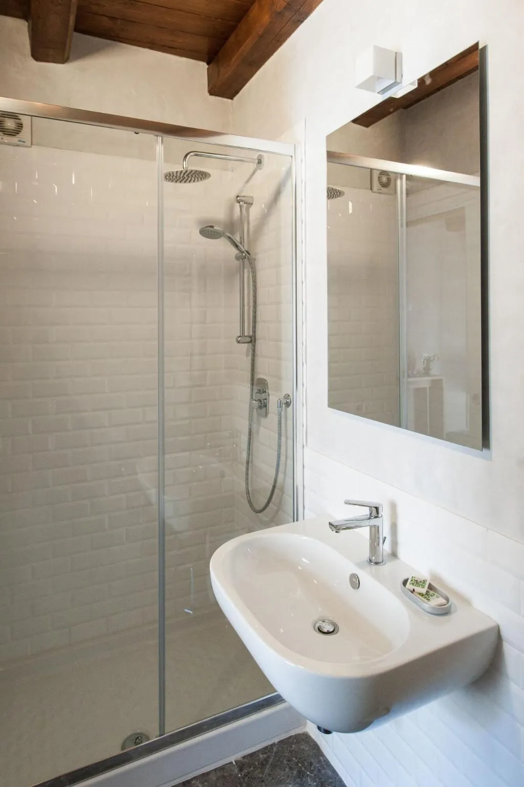 Room, Le Pomelie Bed And Breakfast, Catania