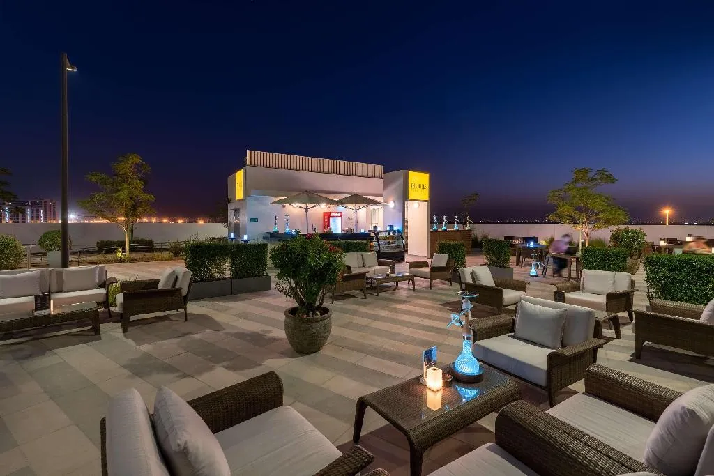 Restaurant, Radisson Dubai Damac Hills, Dubai
