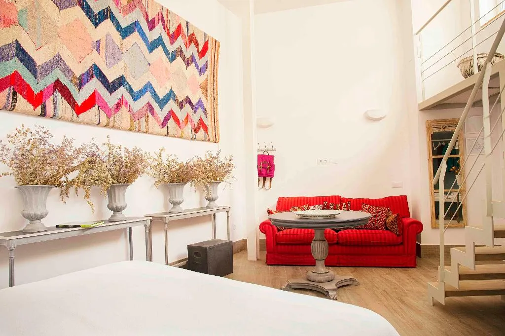 APARTMENT DUPLEX Room, Overland Suites Catedral Luxury Apartments, Seville