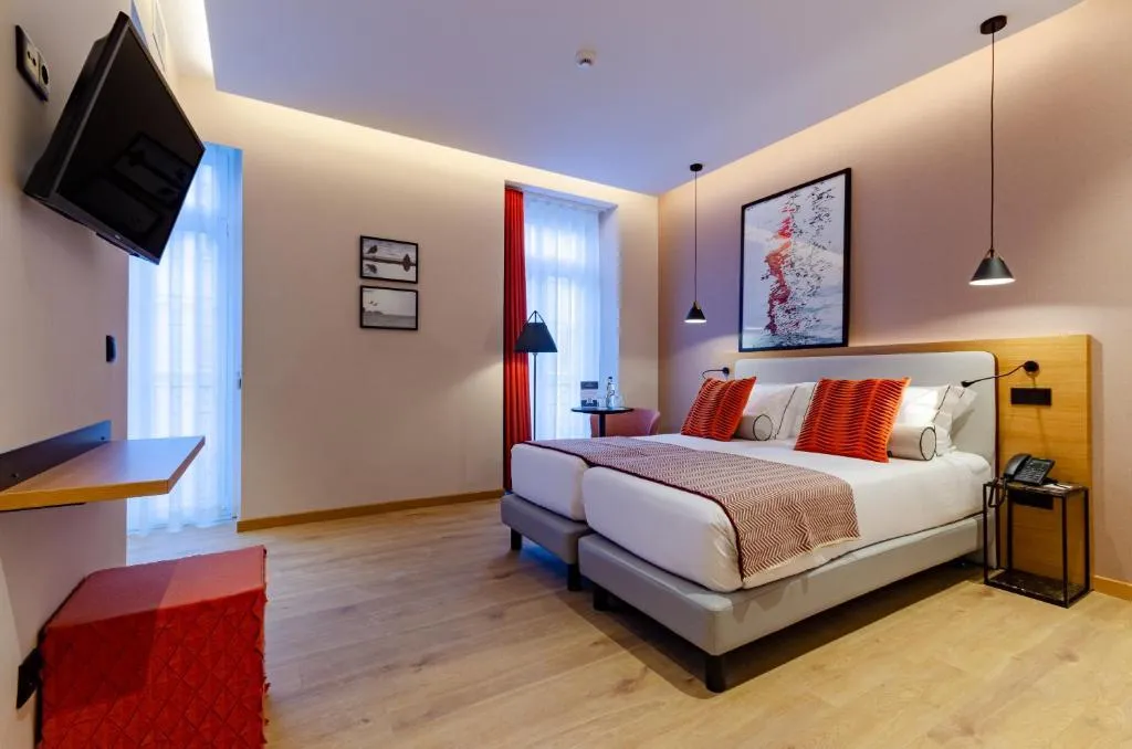 Double or Twin SUPERIOR Room, Rossio Plaza Hotel, Lisbon