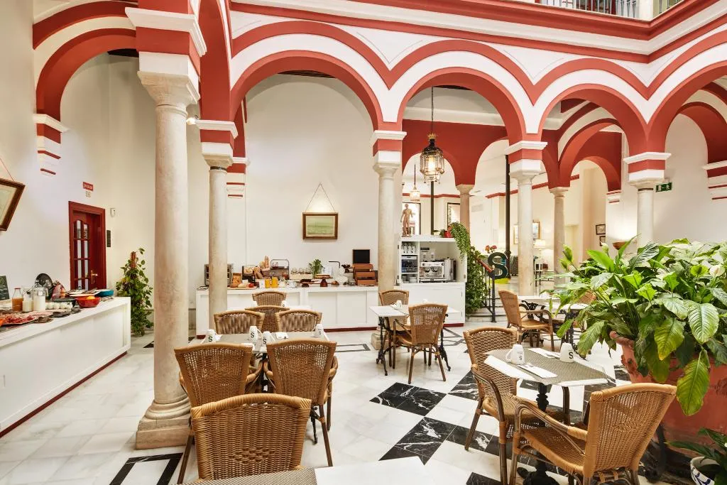 Restaurant, Sercotel Las Casas de los Mercaderes, Seville