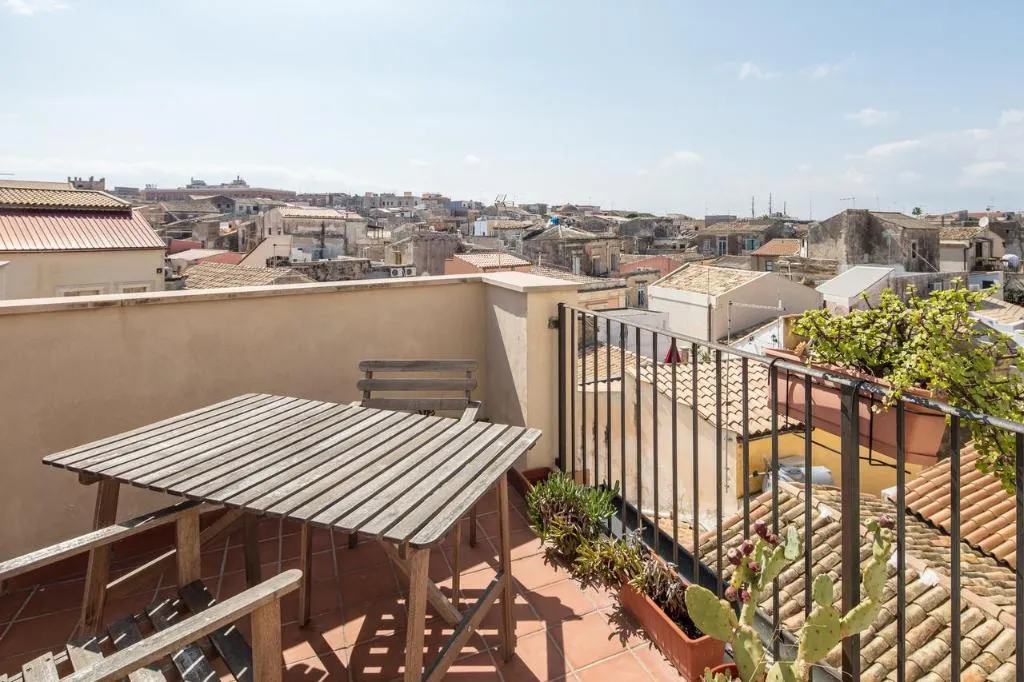 Terrace, Hotel Mastrarua, Catania