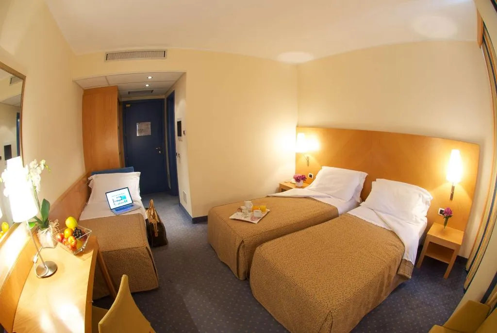 Room, B&B HOTEL Bergamo Executive, Milan