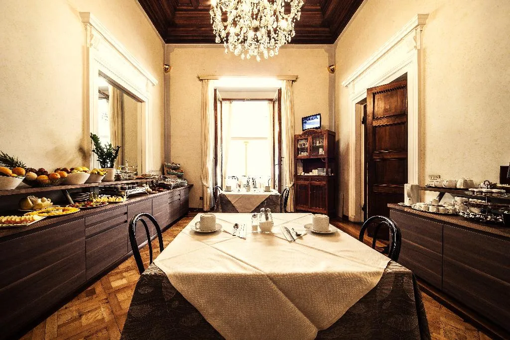Restaurant, Villa Royal, Florence