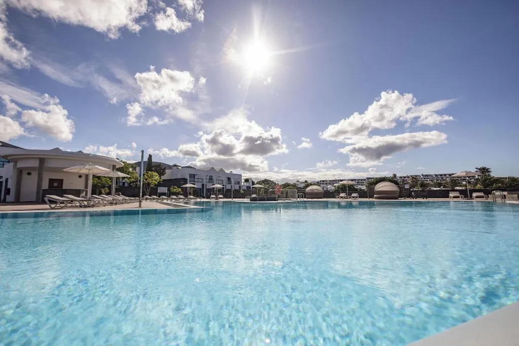 Sports and Entertainment, Caybeach Papagayos, Lanzarote