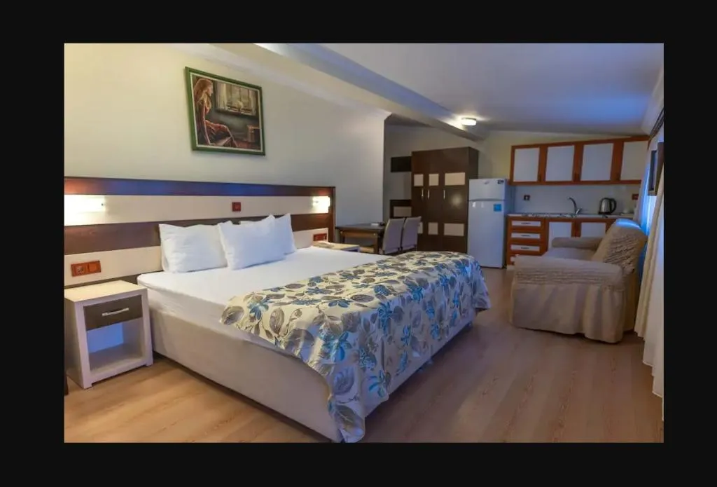 FAMILY ROOM STANDARD Room, Hotel Karacam, Izmir
