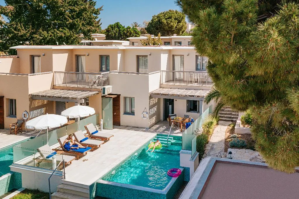 SUITE WITH PRIVATE POOL Room, Louis St. Elias Resort & Waterpark, Cyprus