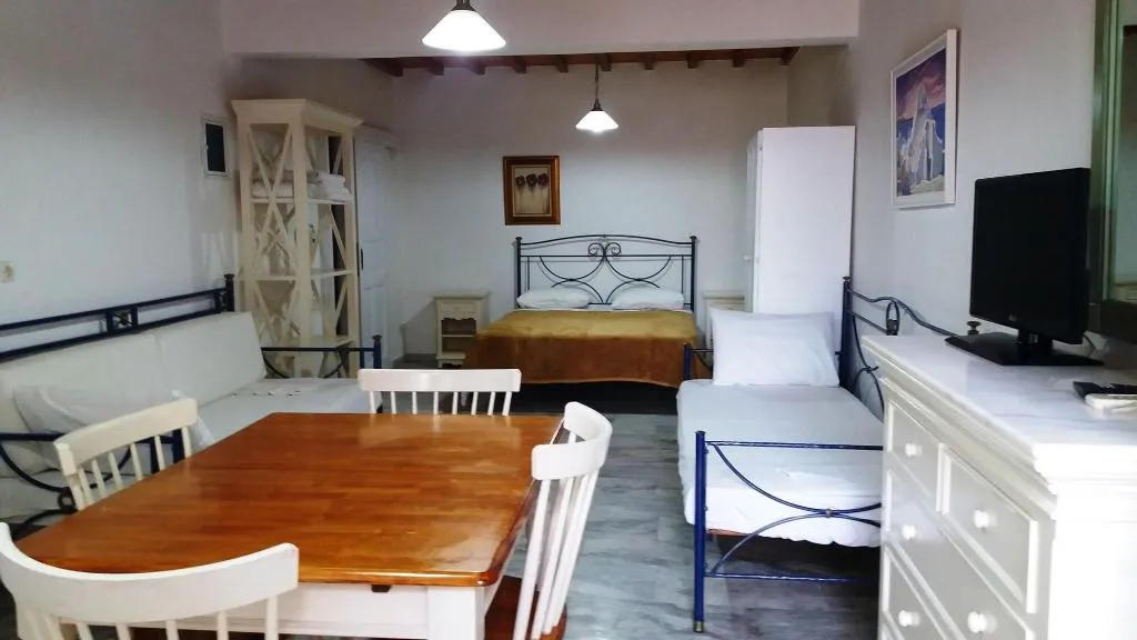 Room, Manos Rooms, Mykonos