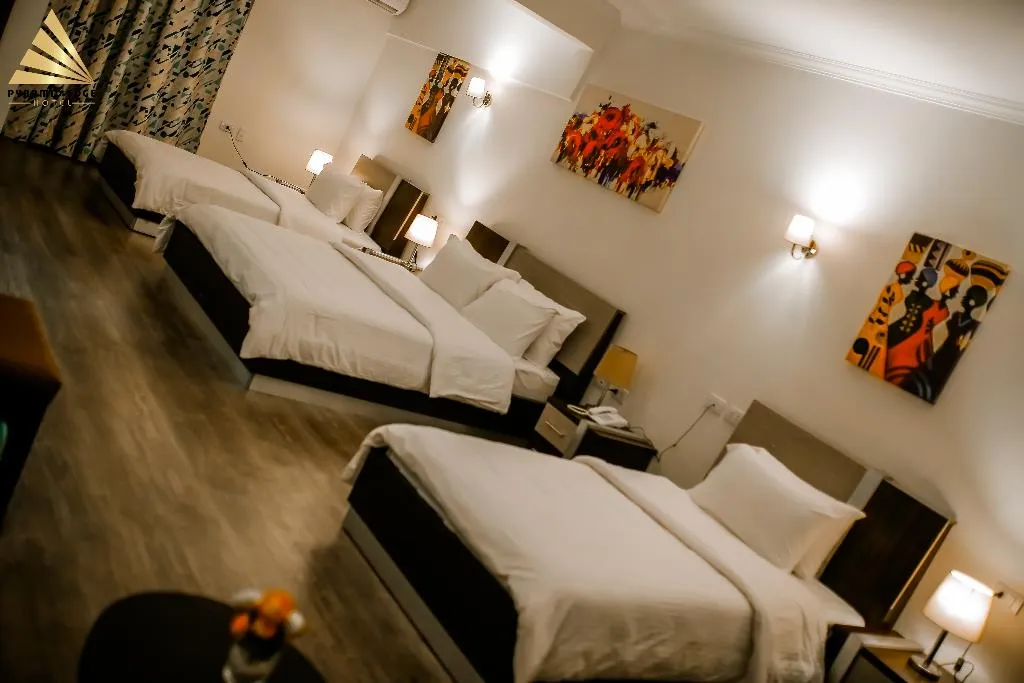 FAMILY ROOM STANDARD Room, Pyramid Edge Hotel & Exclusive Pyramids View Roof, Cairo