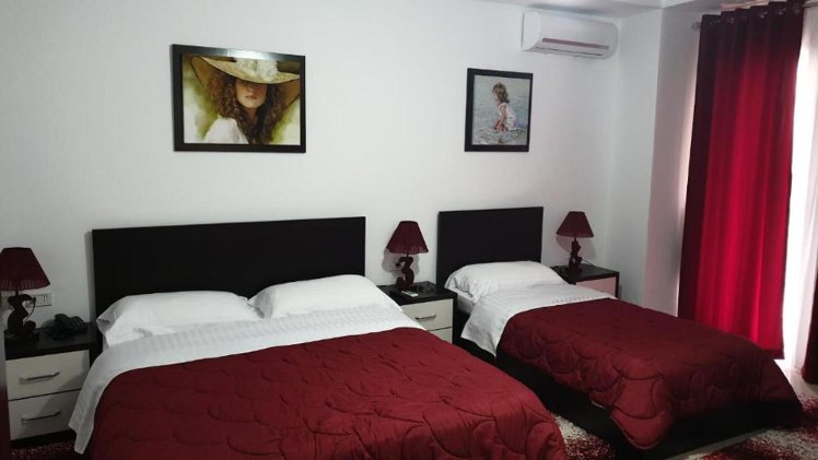 Haris Hotel, Kavaje