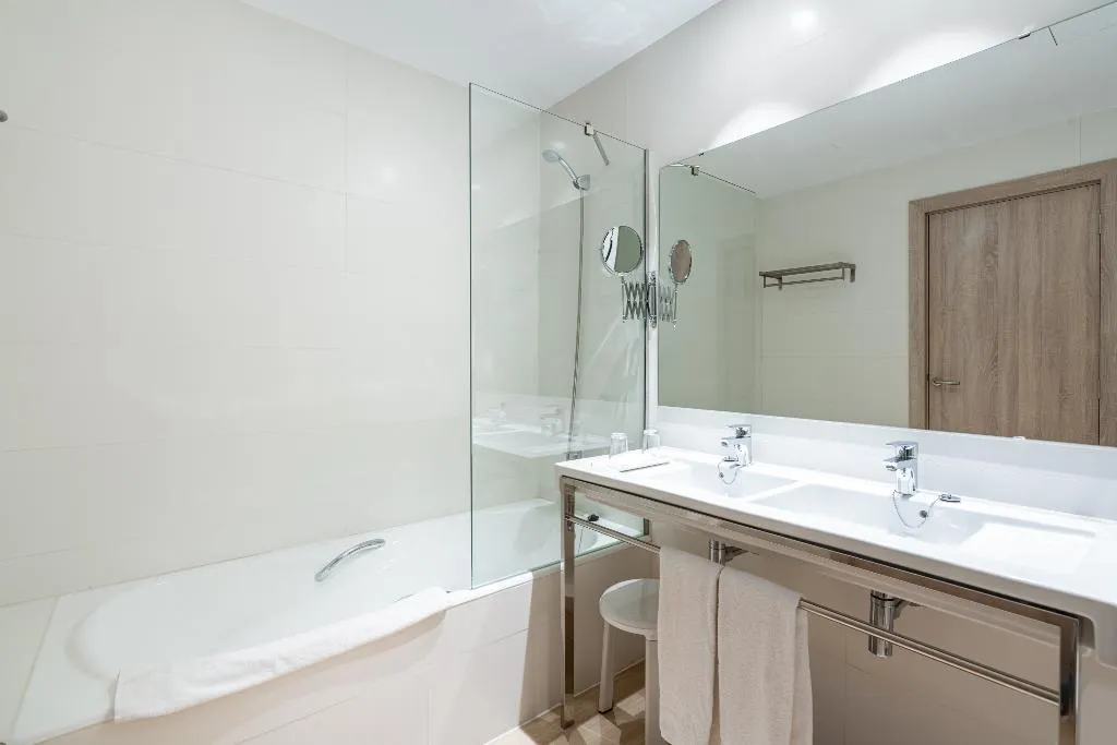 Double or Twin SEA VIEW Room, Mirador, Majorca