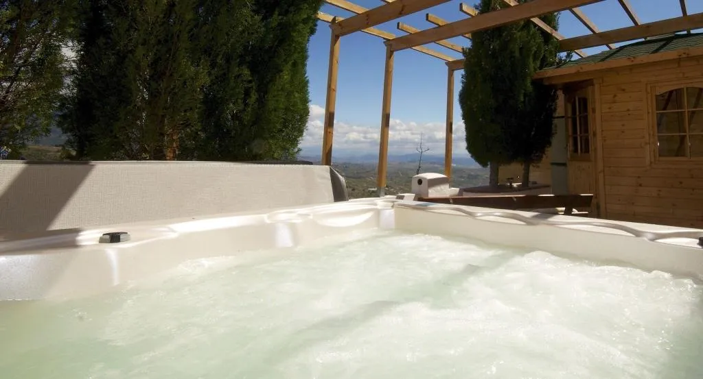 Pool, Cerro de Hijar, Andalucia