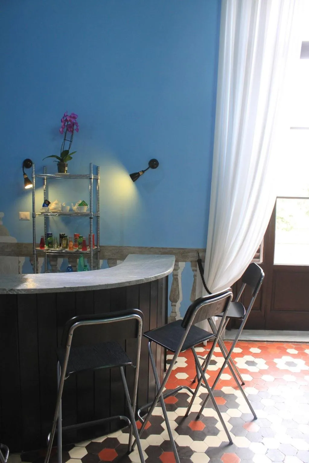 Bar, The Roma House, Naples