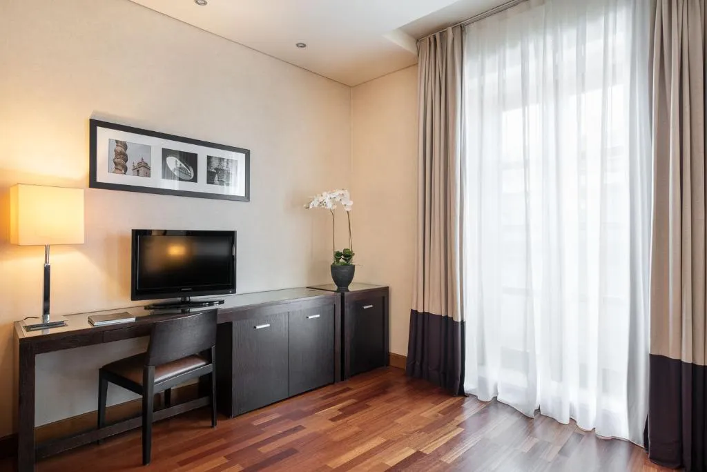 SUITE STANDARD Room, Eurostars das Artes, Porto