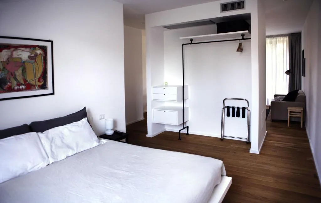 Room, Mxp Rooms, Milan