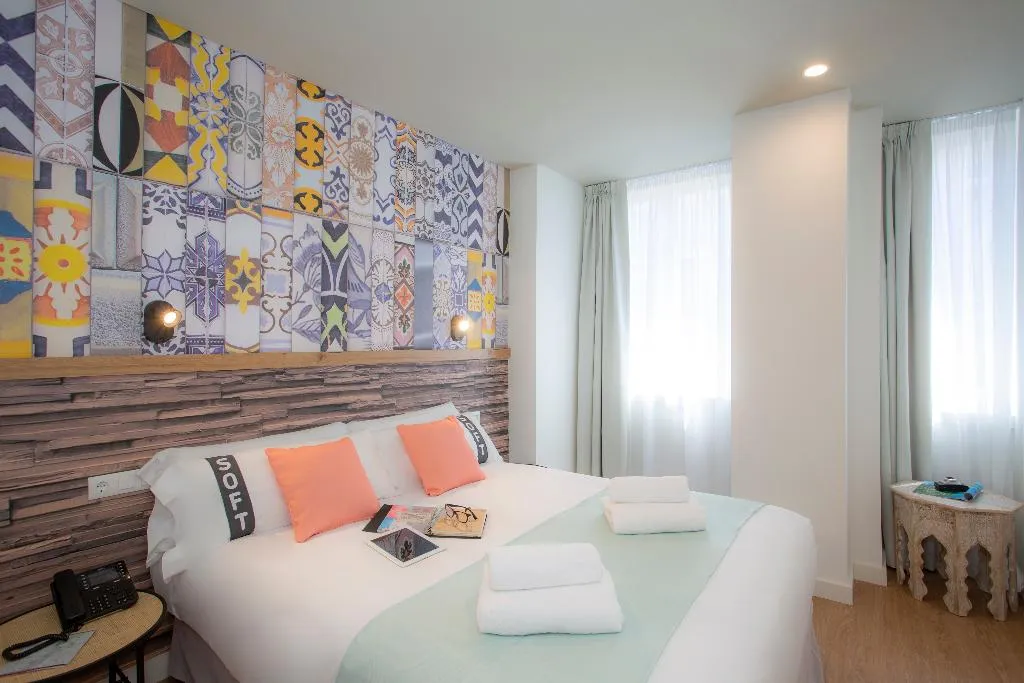 DOUBLE STANDARD Room, Casual Raizes Porto, Porto