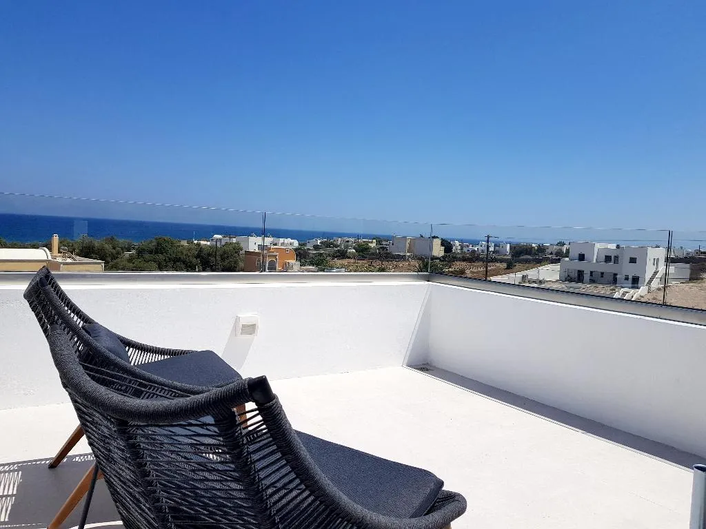 JUNIOR SUITE SEA VIEW Room, MyLithos Suites, Santorini