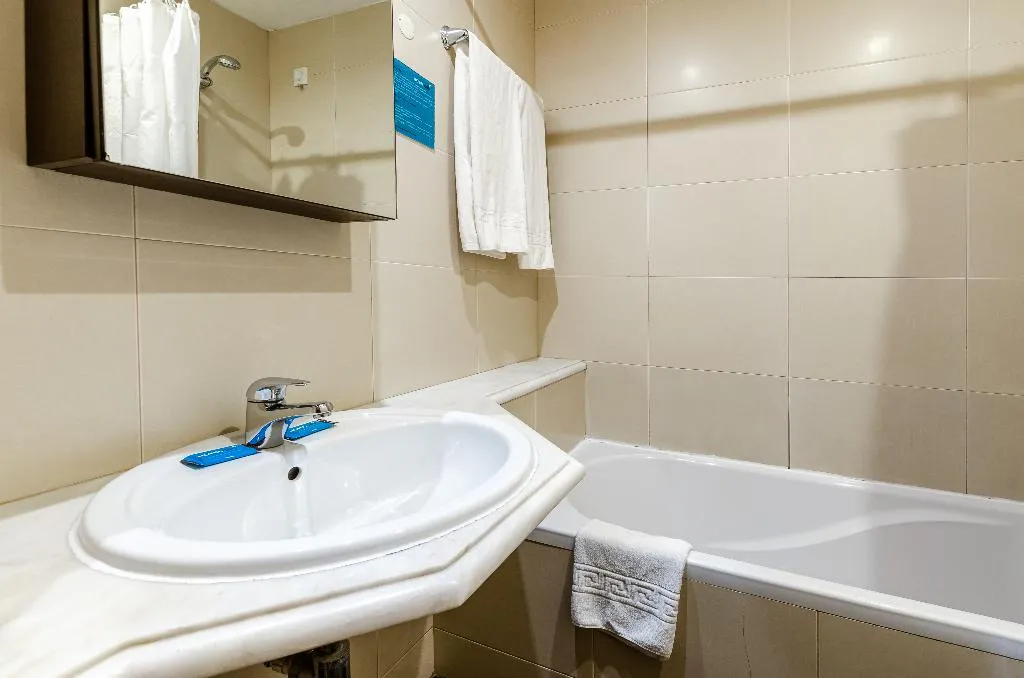 SINGLE STANDARD Room, DAH Dom Afonso Henriques, Lisbon