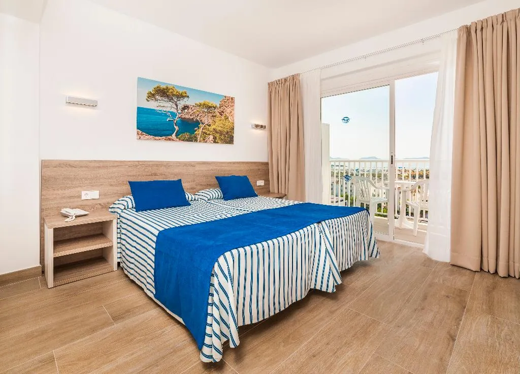 Room, Globales Condes de Alcudia, Majorca