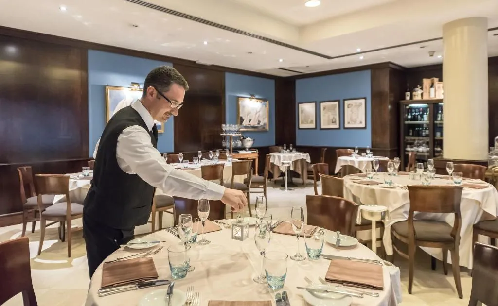 Restaurant, Caesar's, Cagliari