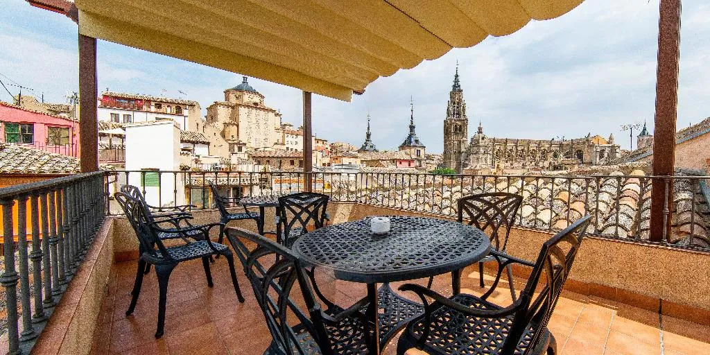 Terrace, Santa Isabel, Madrid