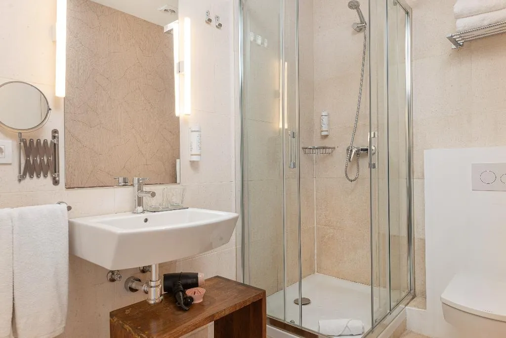 Double or Twin WITH TERRACE Room, Brondo Architect, Majorca