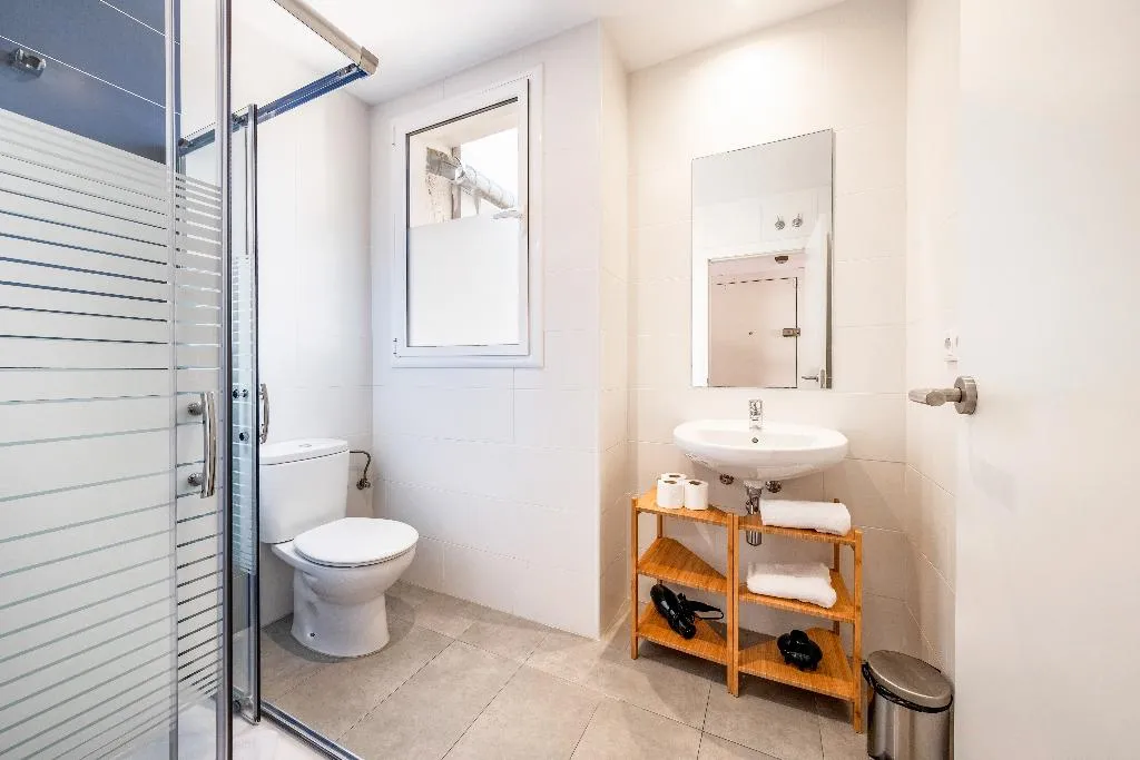 APARTMENT PENTHOUSE Room, Ainb Barcelona Sants Apartments, Barcelona