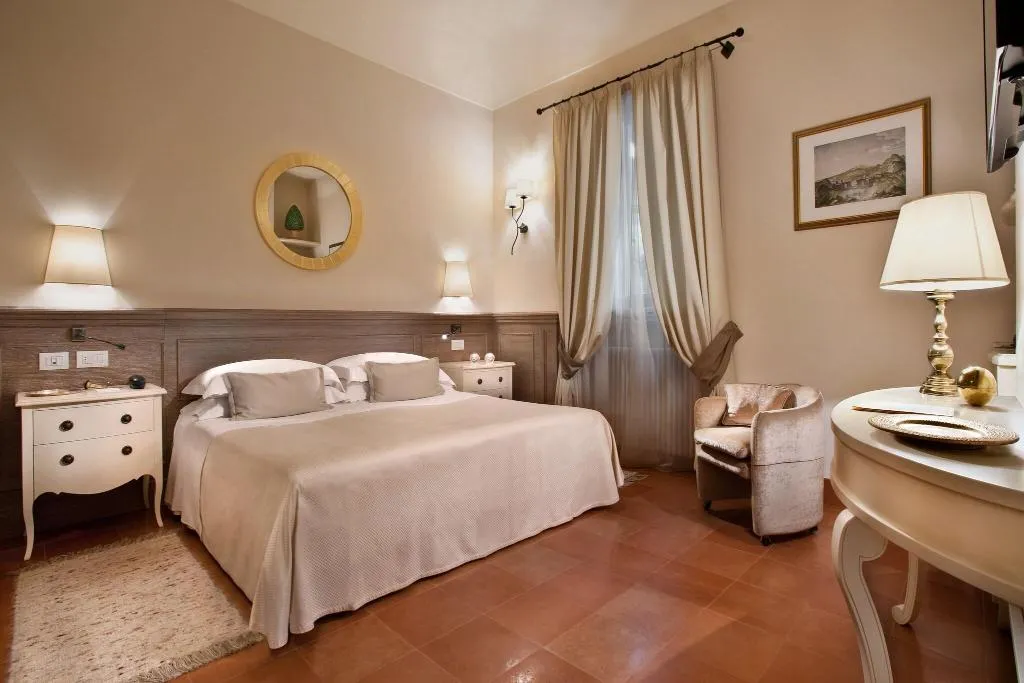 Double or Twin CLASSIC CITY VIEW Room, Villa Belvedere, Taormina