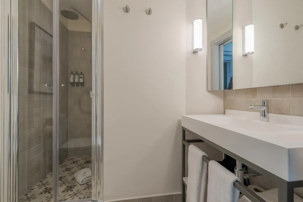 DOUBLE STANDARD Room, Pousada de Alfama Charming Hotel, Lisbon