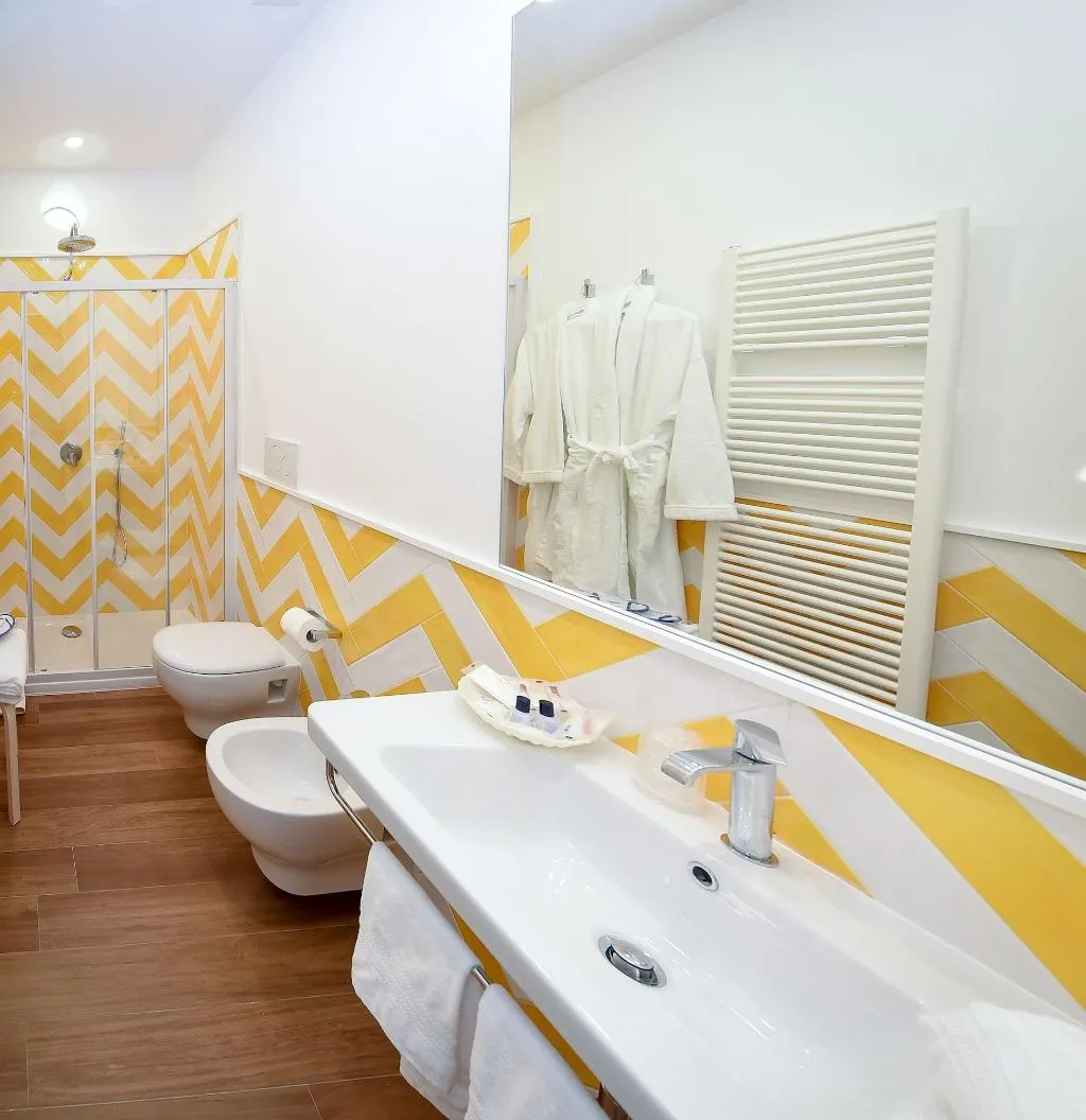 Room, Casa Pantone, Naples