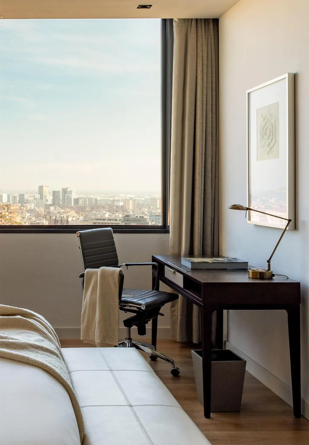SUITE TWO BEDROOMS Room, Torre Melina Gran Melia, Barcelona
