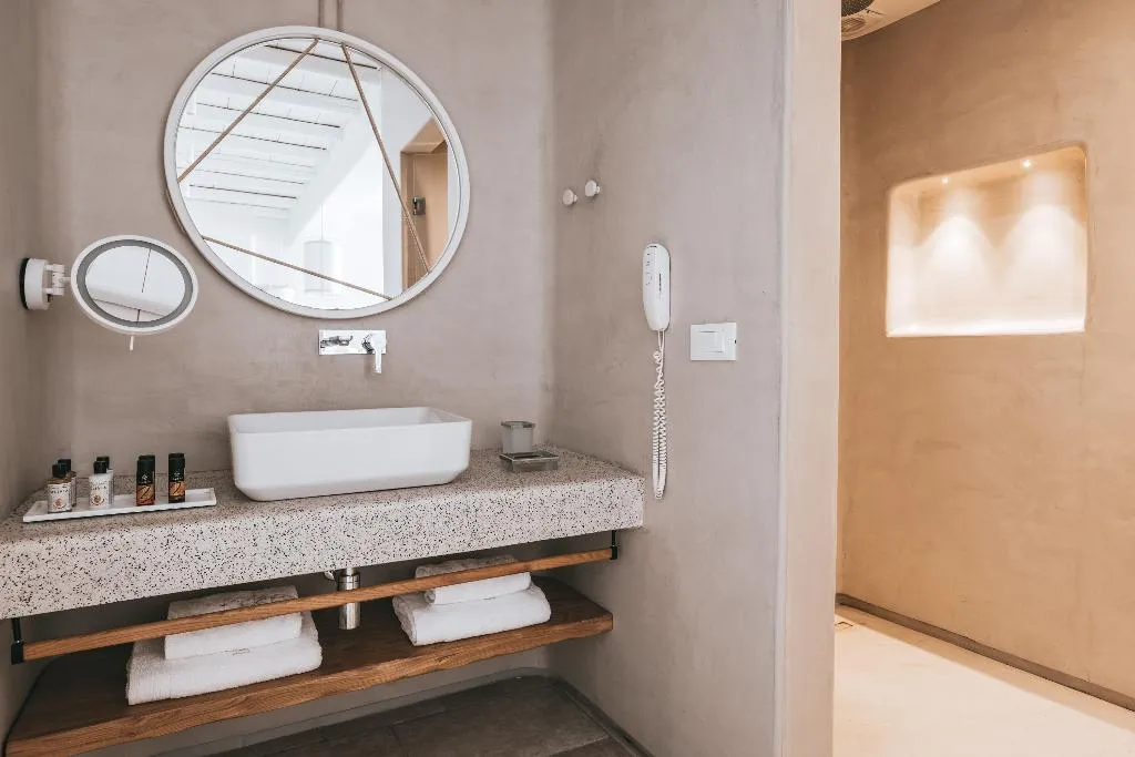 JUNIOR SUITE WITH PRIVATE POOL Room, Alissachni Mykonos, Mykonos